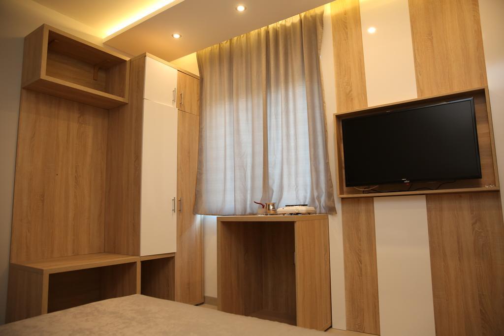 Gold Crown Apartments Ягодина Экстерьер фото