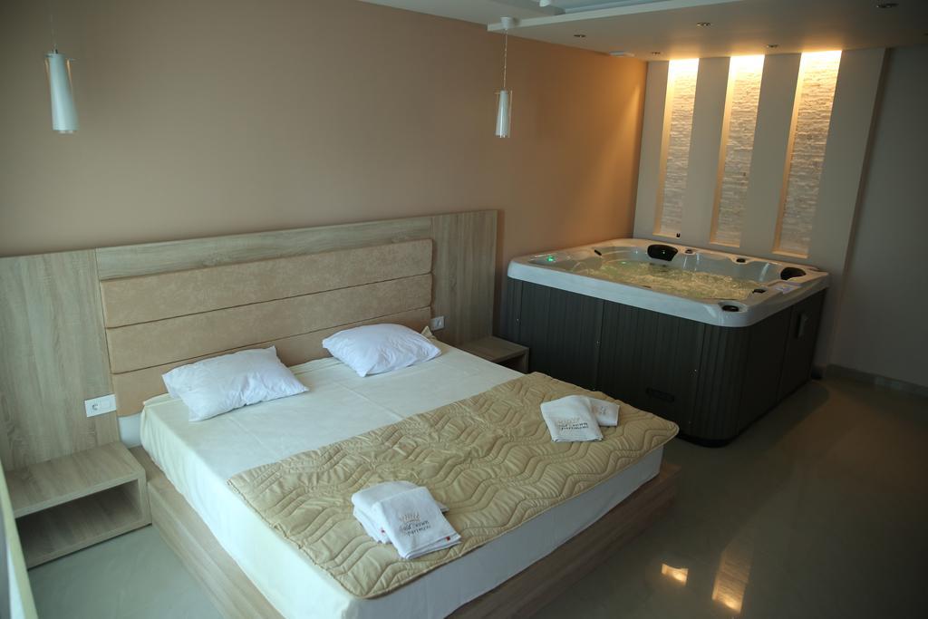 Gold Crown Apartments Ягодина Экстерьер фото